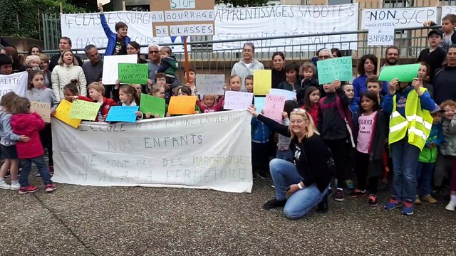 Marches : les parents d’élèves mobilisés contre la fermeture de la 5e classe