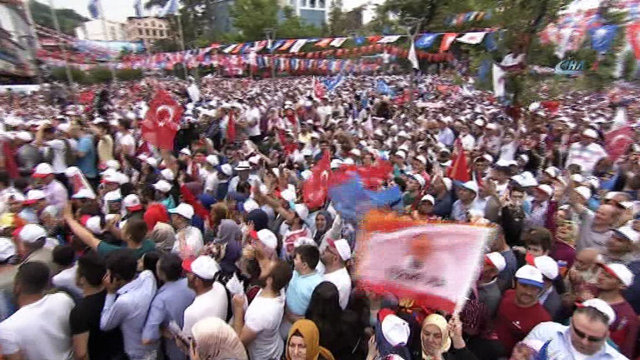 Cumhurbaşkanı Erdoğan: 'Trabzon'da çiftçiye 1,7 katrilyon destek verdik. Bay Kemal ne diyor, çiftçi aç diyor'