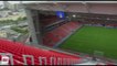 Flippant, un point de vue des tribunes d'Ekaterinbourg à l'extérieur du stade...