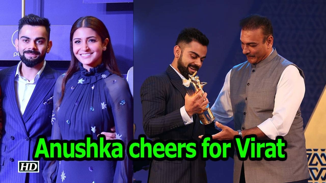 Anushka cheers as Virat receives Cricketer of the year award