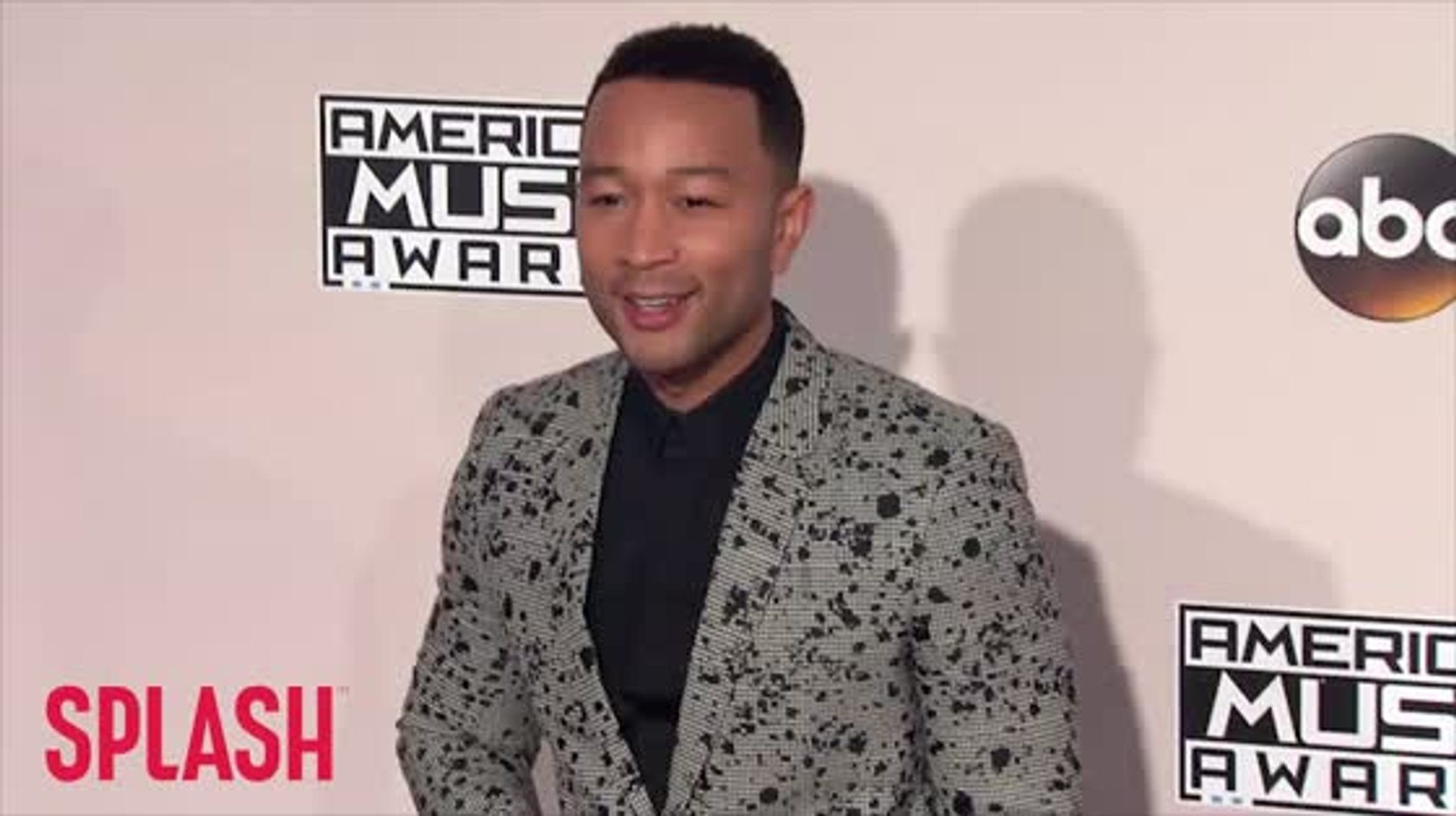 John Legend congratulates Ariana Grande
