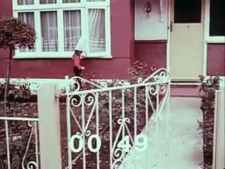 The Sewing Machine (One Minute)