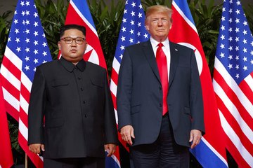 Video herunterladen: Trump Declares North Korea Is No Longer a Nuclear Threat