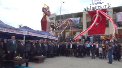 Bakan Kurtulmuş Ahlat'ta Avm Açılışı Yaptı