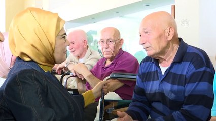 Emine Erdoğan'dan huzurevi ziyareti (2) - İSTANBUL