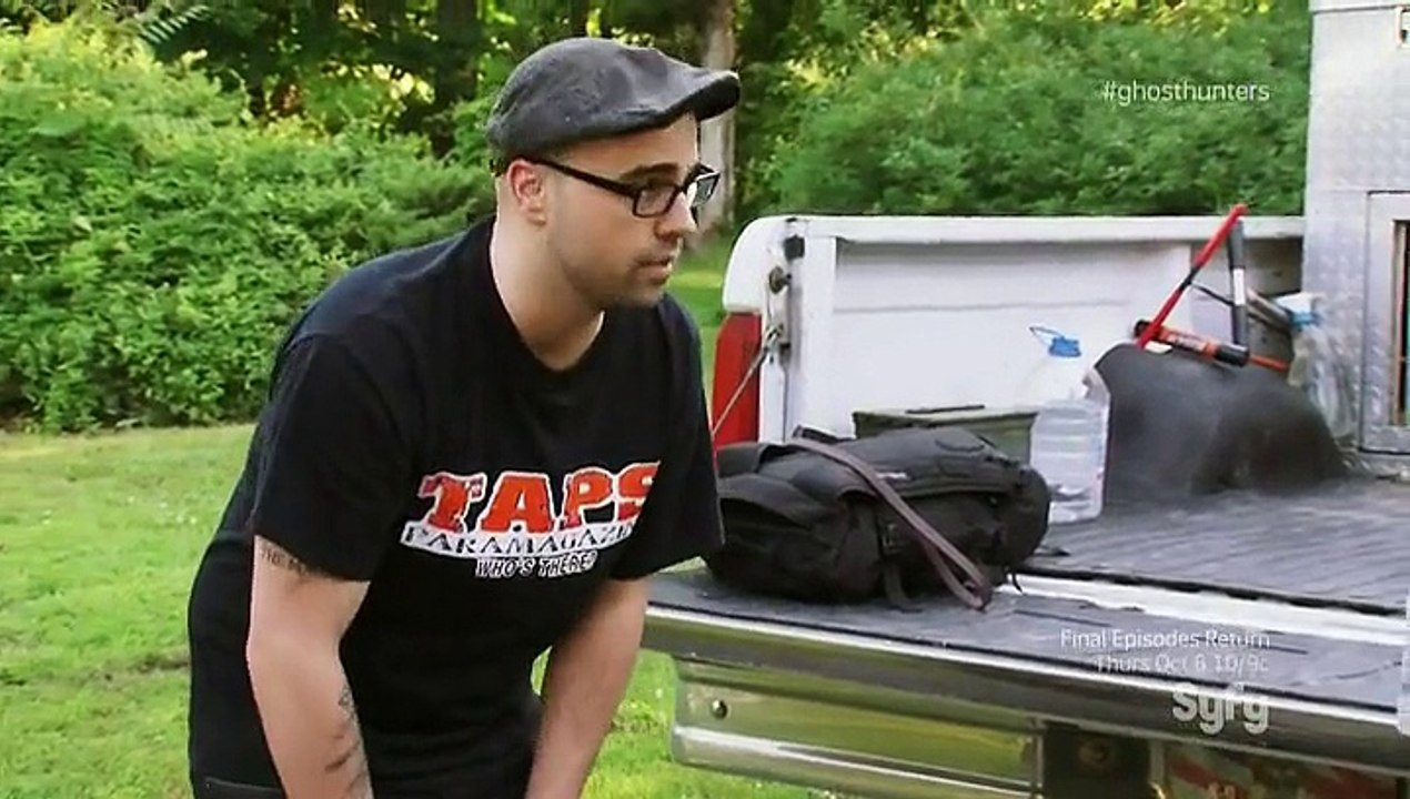 Ghost Hunters S10E06 - There Ghosts the Neighborhood