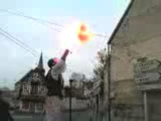 Crache de feu rue