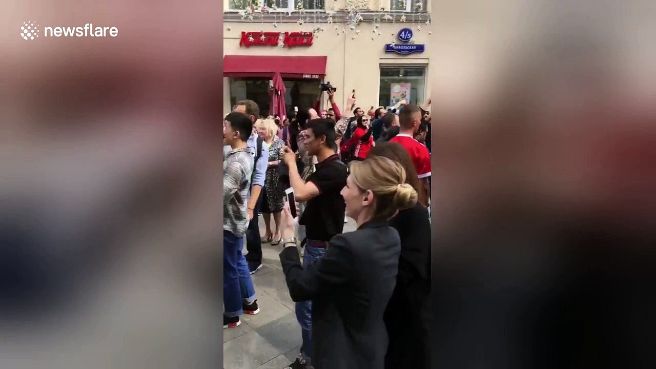 Egyptian and Saudi Arabian fans chant in Moscow on World Cup eve