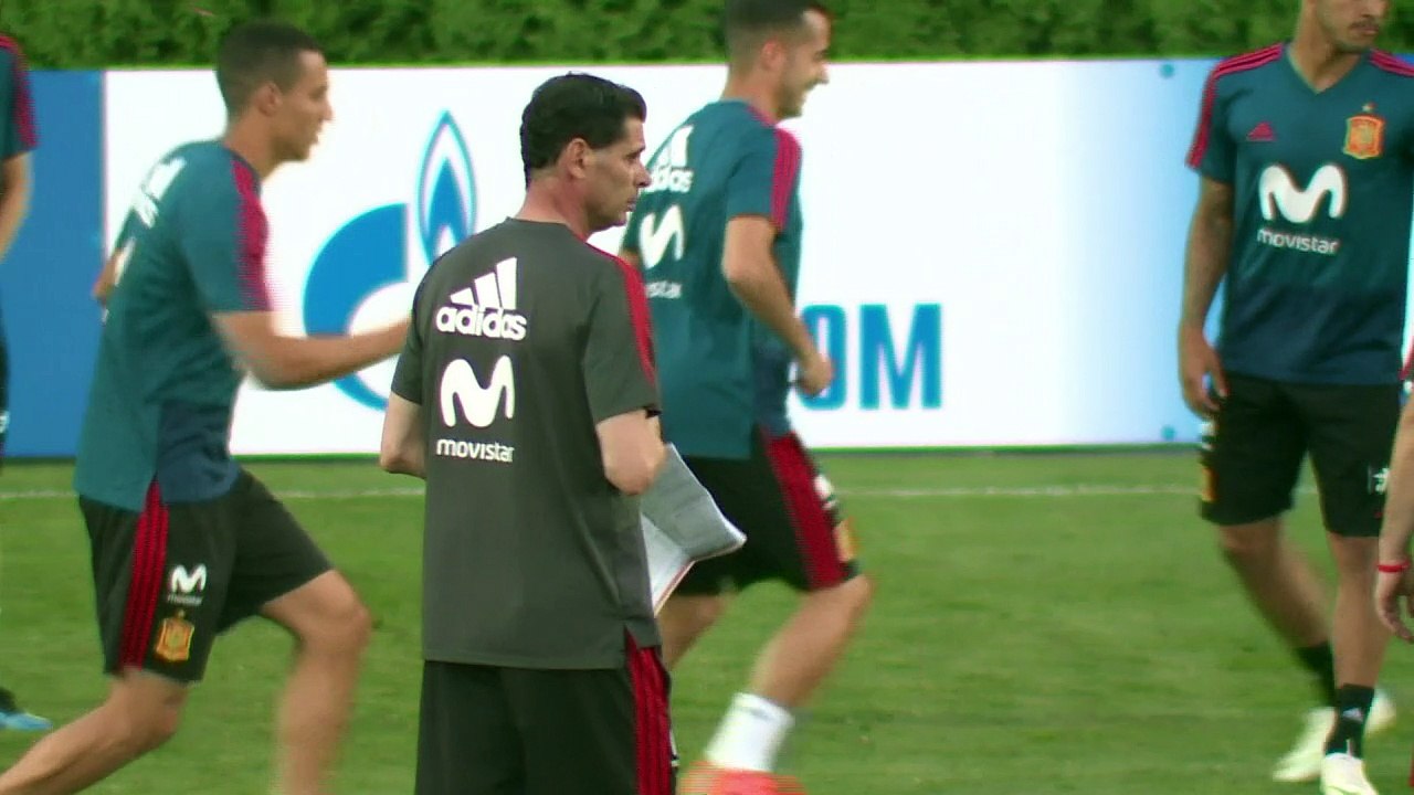 Hierro asume como seleccionador español en vísperas del Mundial