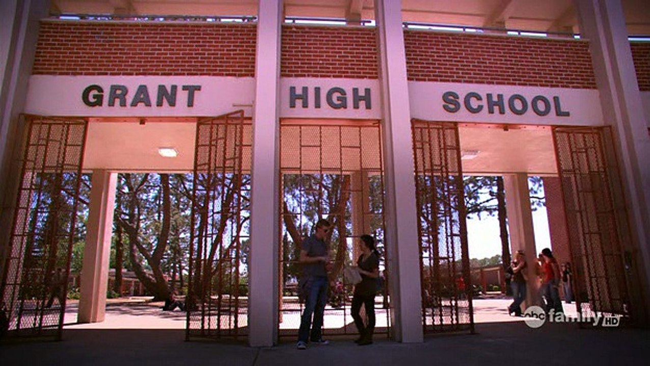 S02E08