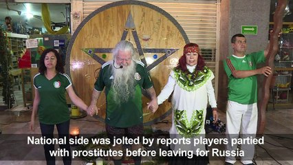 Mexico's 'Grand Warlock' casts World Cup spell to help team