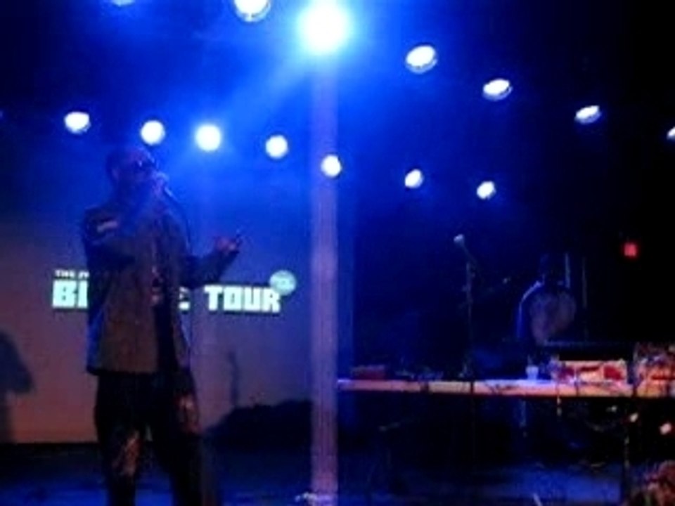 Madlib doing "The Red" (snippet)