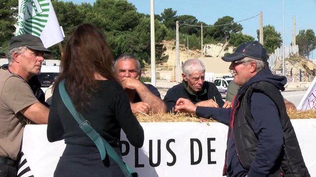 Max de Segonzac, producteur de tomates aux Pennes-Mirabeau, a bloqué Total la Mède