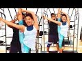 Jacqueline Fernandez's Jaw-Dropping Split Will Stun You | Bollywood Buzz