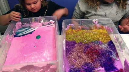 1 GALLON OF ELMER'S FLUFFY GLUE ALL VS 1 GALLON OF ELMER'S FLUFFY SCHOOL GLUE - MAKING FLUFFY SLIME
