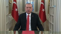 Cumhurbaşkanı Erdoğan: 'Milletimizin 16 Nisan 2017 halk oylamasında kabul ettiği yeni yönetim sistemimiz 24 Haziran seçimleriyle birlikte yürürlüğe giriyor. Böylece Türkiye darbelerden cuntalara, vesayetten krizlere kadar kendisine çok pa