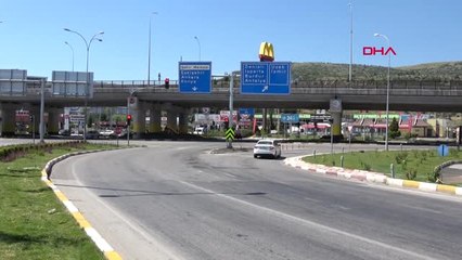 Afyonkarahisar Karayolları Kavşak Noktası Afyonkarahisar'da Bayramda Hareketliliği