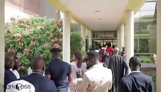 Thank you His Excellency Mr. President Nana Addo Dankwa Akufo-Addo Again I welcome my brothers and sisters to Ghana my motherland Afrimawards : airroana