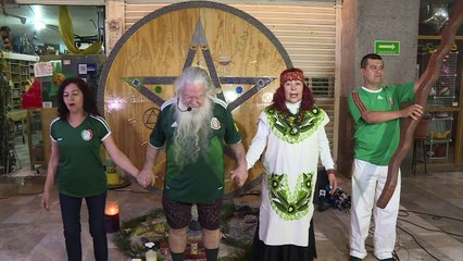 ‘Bruxo Maior’ mexicano vê campeão latino na Copa da Rússia