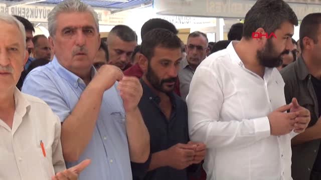 Kahramanmaraş Selde Hayatını Kaybeden Anne ve Çocukları Son Yolculuklarına Uğurlandı- Aktüel