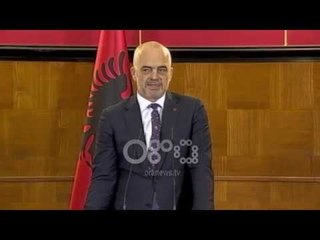 Ora News - Rama: Kemi transformuar administratën në një shërbëtore të qytetarëve