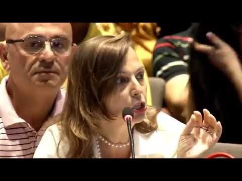 Debati i Erion Veliaj me artistet per teatrin kombetar