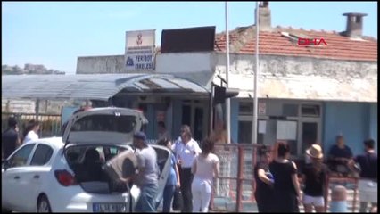 Tekirdağ'da Feribot İskelesinde Bayram Kuyruğu