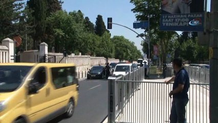 Cumhurbaşkanı Erdoğan, anne ve babasını mezarlarını ziyaret etti