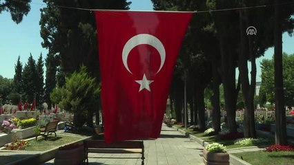 15 Temmuz Şehitliği'nde Bayram Arifesi