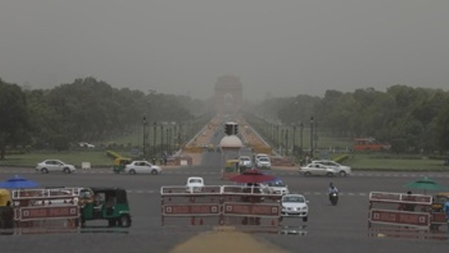 Vientos de polvo elevan la polución por encima de niveles tóxicos en Nueva Delhi