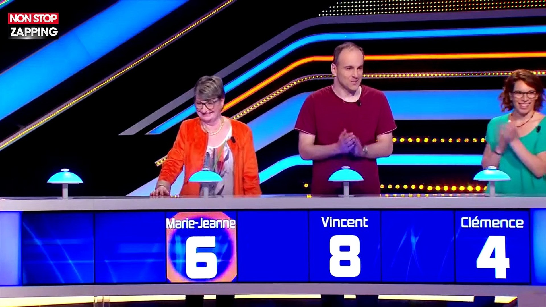 Questions Pour Un Champion Une Candidate Donne La Reponse Avant La Question Video Video Dailymotion