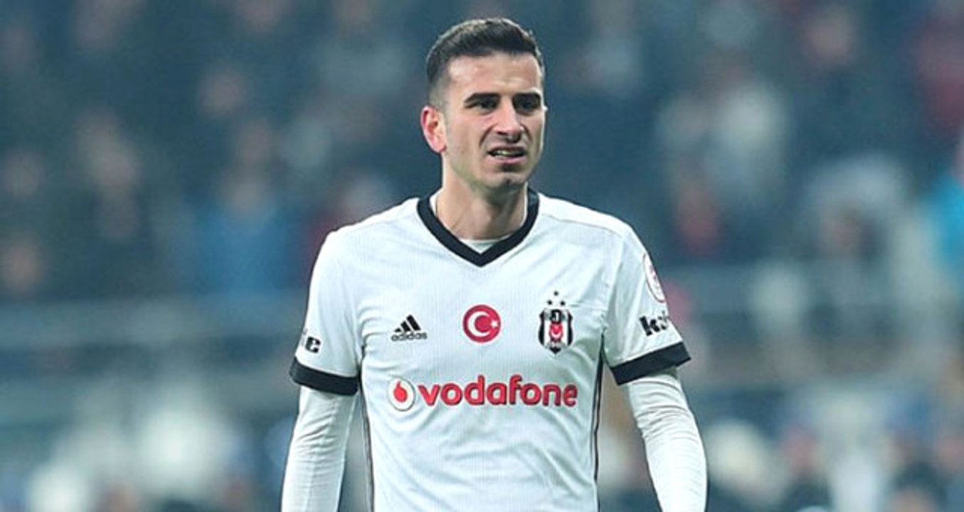 Beşiktaş Oğuzhan Özyakup'un Sözleşmesini Resmen Uzattı
