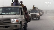 Dezenas de mortos na ofensiva contra porto no Iêmen