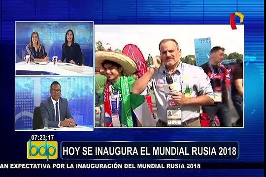 Rusia: hinchas de la Bicolor realizan Banderazo Peruano en Moscú