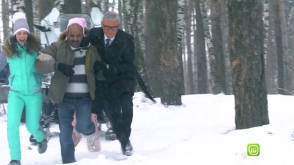 رامز تحت الصفر |  رامز يجبر طارق العلي على الهروب من النمر