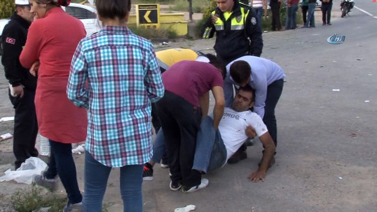 Babası kazada yaralandı, Minik Muhammed böyle ağladı