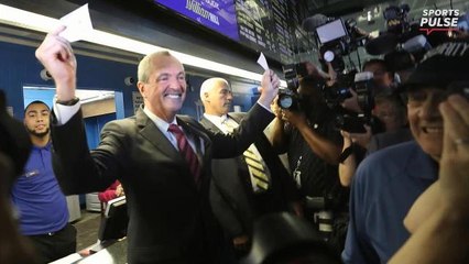 Watch New Jersey governor make state's first legal sports bet