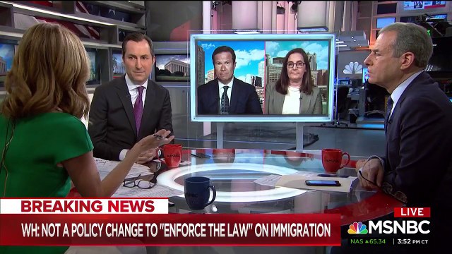 Wallace calls BS on Sarah Sanders for 'trying to have it both ways' being 'inhumane' and