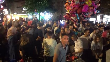 Bursa'da Bayram Alışverişinde Adım Atacak Yer Kalmadı