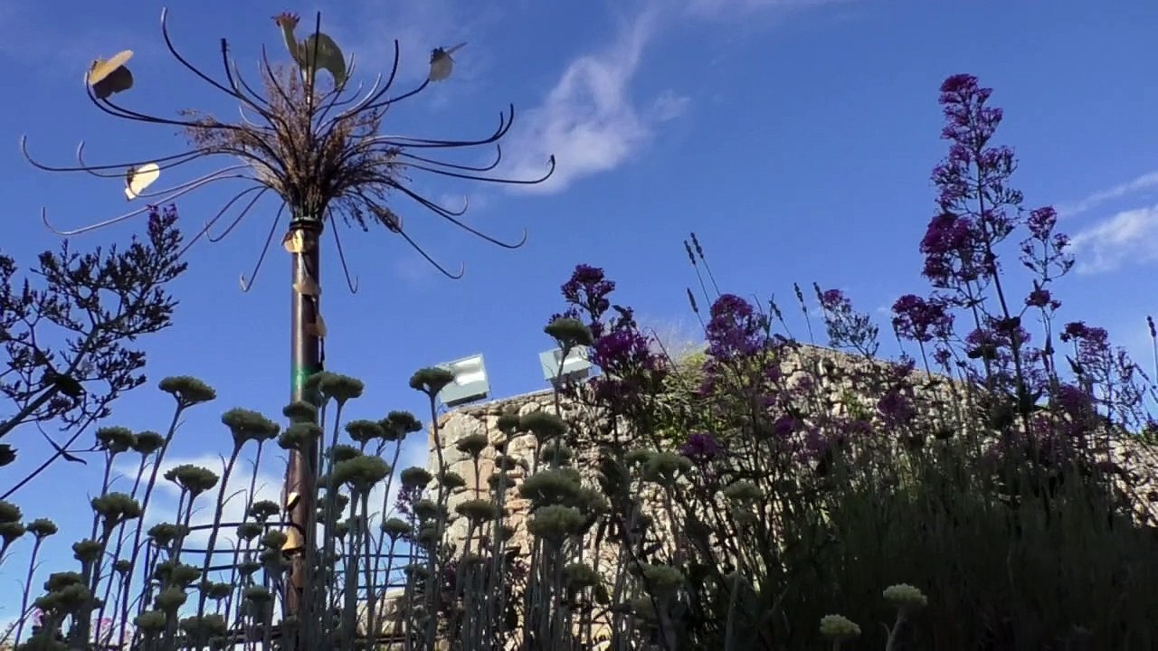 Porte-à-porte : découvrez les richesses du patrimoine du château de Simiane la Rotonde