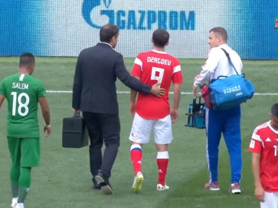 Moment Of The Day - Cederanya Alan Dzagoev Beri Angin Segar Untuk Rusia