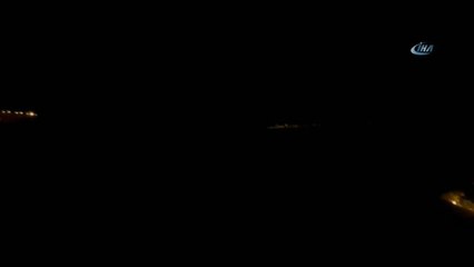 Başkent'te Geceyi Yıldırımlar Aydınlattı