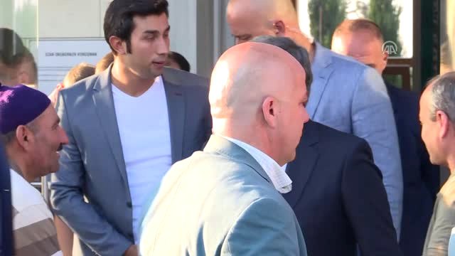 11. Cumhurbaşkanı Gül, Bayram Namazını Beykoz'da Kıldı