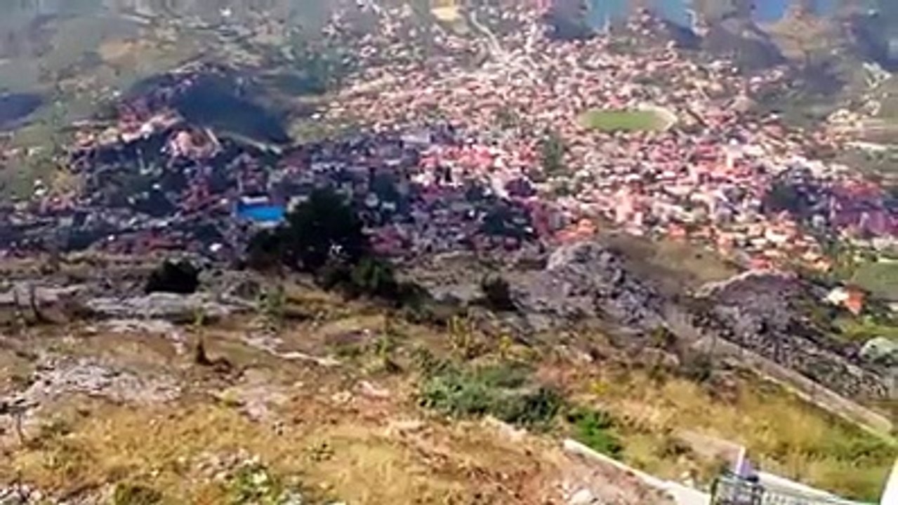 Sarisalltik , Krujë