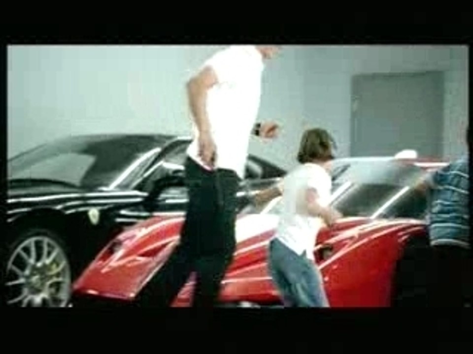Shell.Ferrari.Michael.Schumacher.Commercial