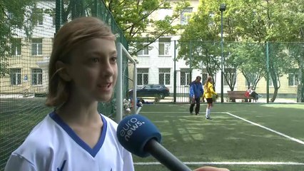 Futebolista de palmo e meio sonha conhecer Cristiano Ronaldo