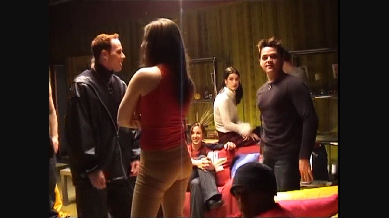 LORIE – MAKING OF – TOUTE SEULE | ÉDITION COLLECTOR LIMITÉE