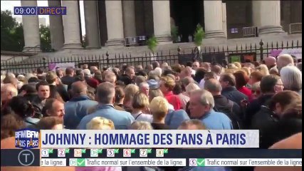 Les fans se massent devant la Madeleine pour rendre hommage à Johnny