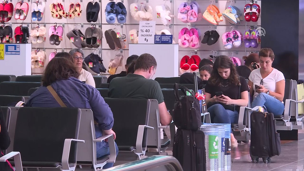 Adnan Menderes Havalimanı'ndan milyonlarca yolcu uçuruldu - İZMİR