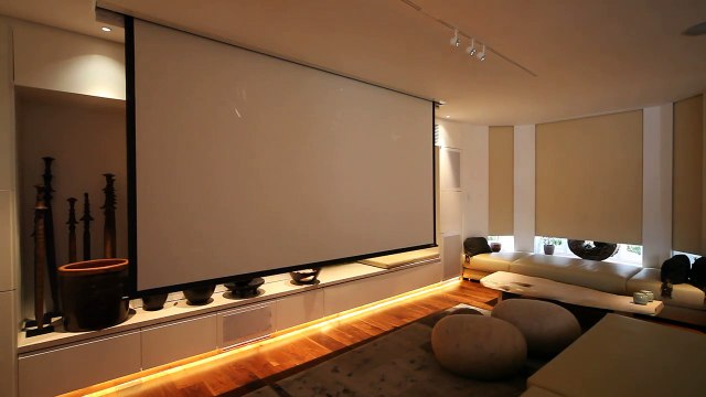 Automated Home Cinema Screen Display
